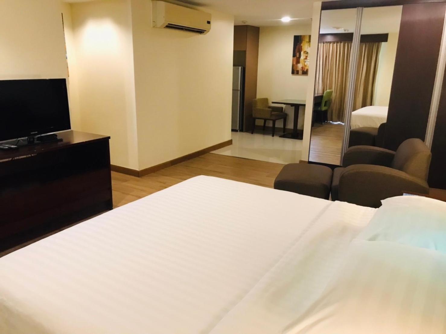 Lohas Residences Sukhumvit 2 Bangkok Rom bilde