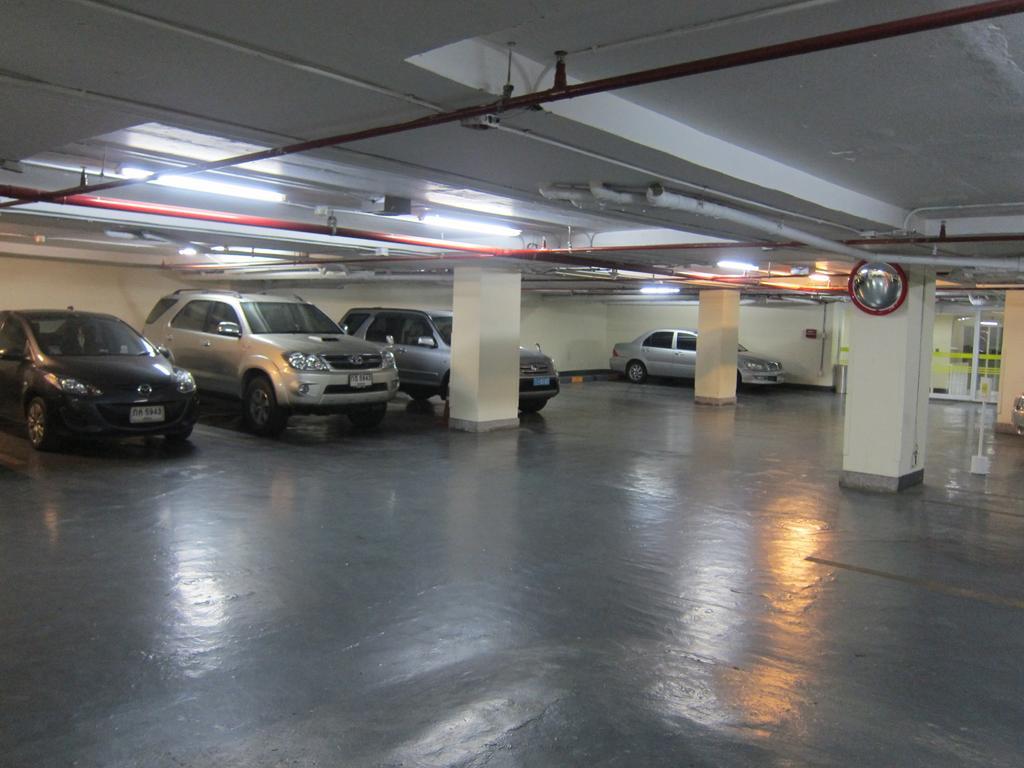 Lohas Residences Sukhumvit 2 Bangkok Eksteriør bilde